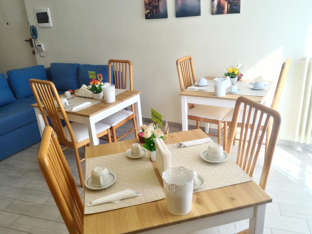 B&B Il Giardino In Citta - Parcheggio Privato Gratuito フォッジア エクステリア 写真